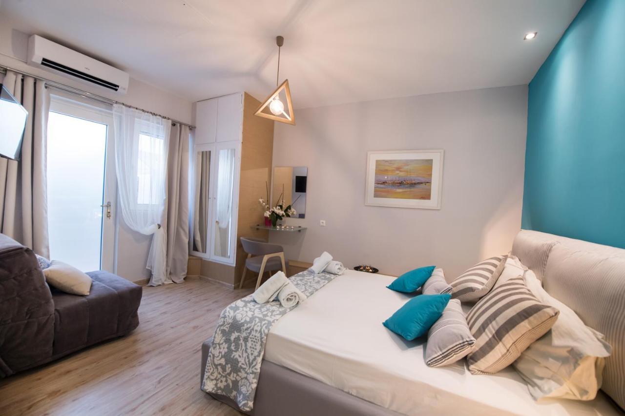 Lefkas City Apartments & Suites Lefkada City ภายนอก รูปภาพ