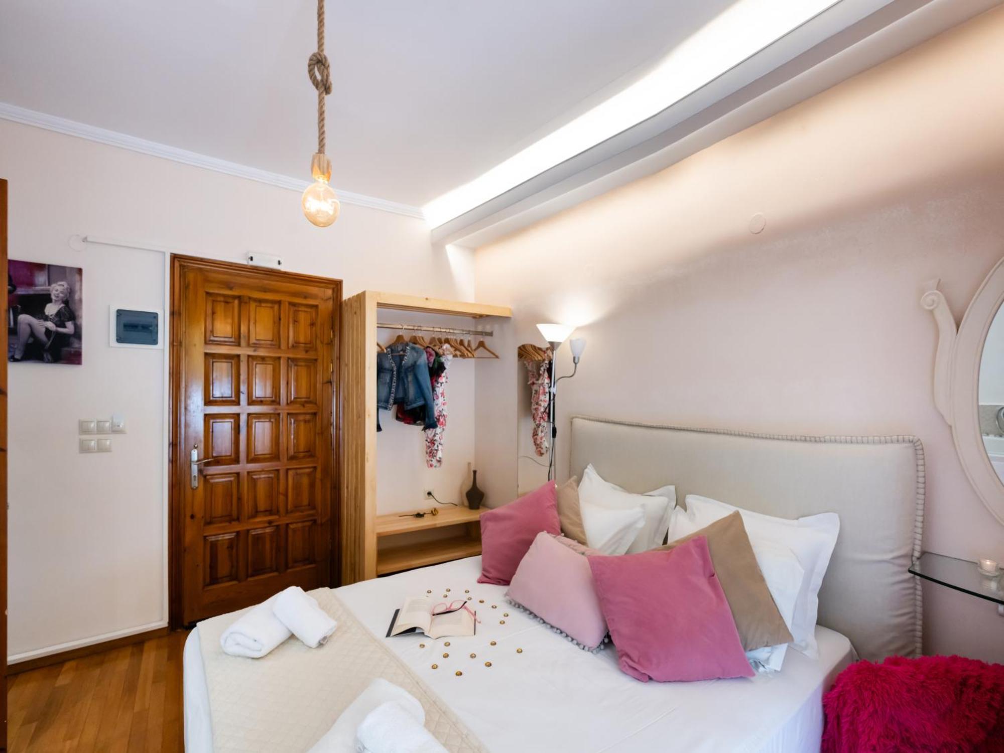 Lefkas City Apartments & Suites Lefkada City ภายนอก รูปภาพ